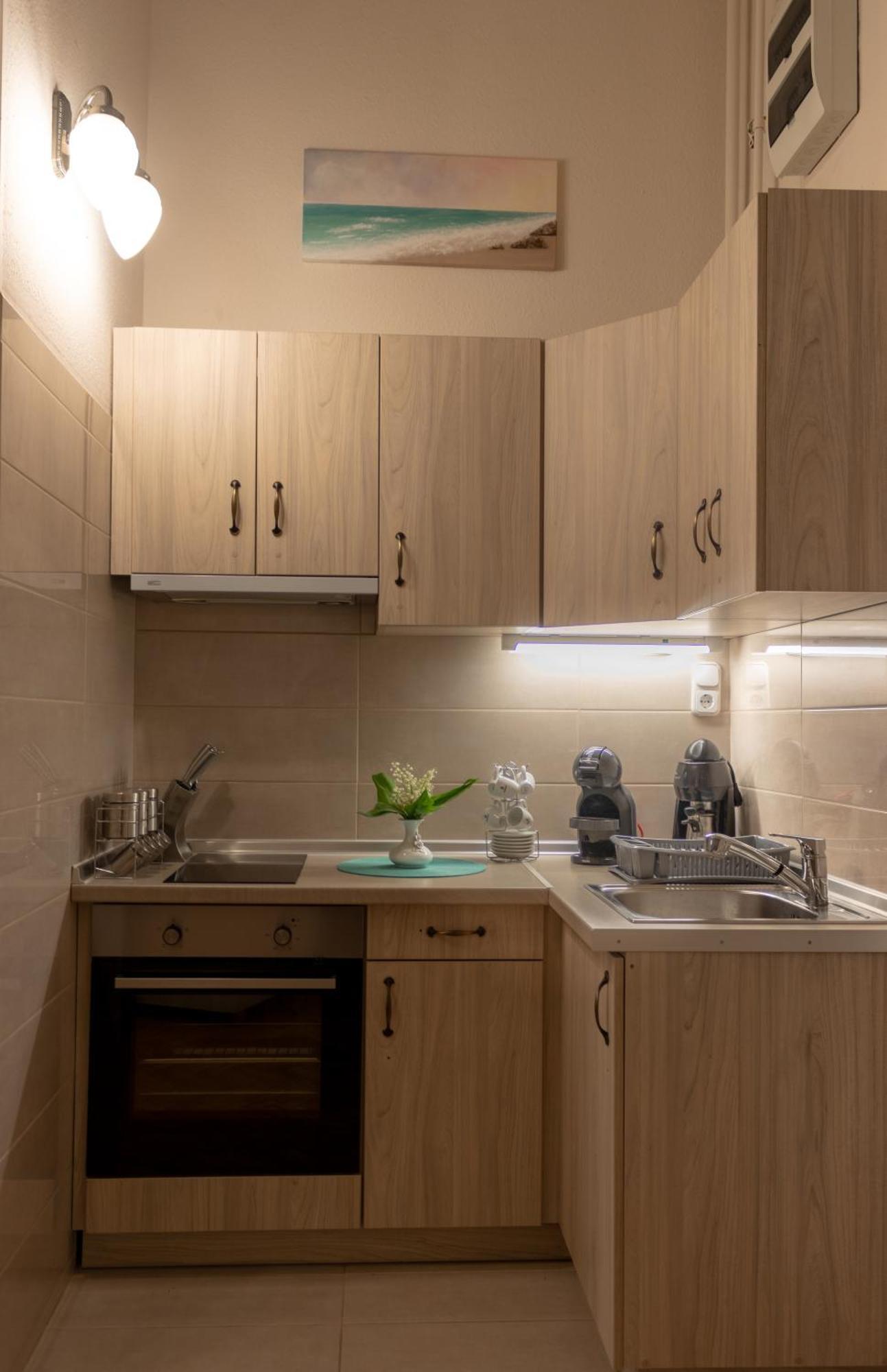 Suzy Apartman Eger Exterior photo
