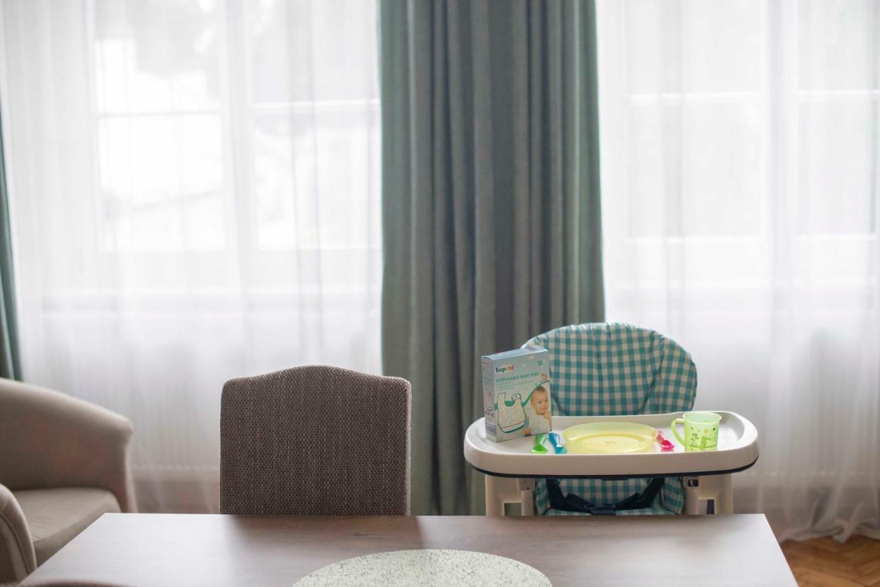 Suzy Apartman Eger Exterior photo